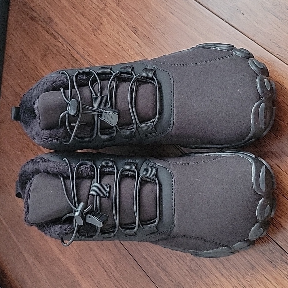 NIP Hike Casper Pro Non-Slip, Waterproof Winter Barefoot Shoe, Black, Size 40